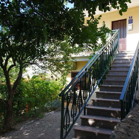 Apartments Sonja Подгора Екстер'єр фото
