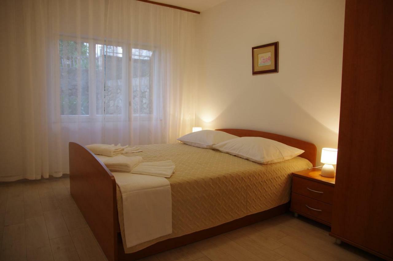 Apartments Sonja Подгора Екстер'єр фото